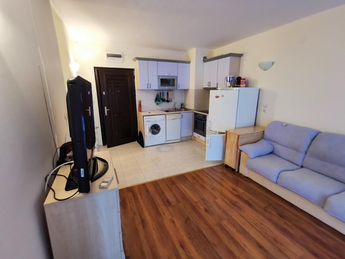 Appartement In Semiramida Gardens 阳光海滩 外观 照片